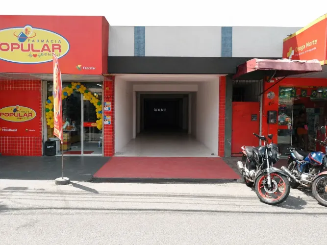 Ponto comercial na feira do bengui