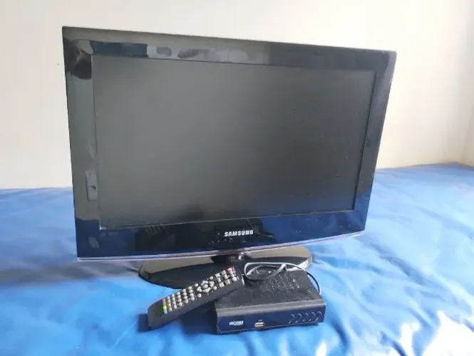 TV Samsung 22 polegadas