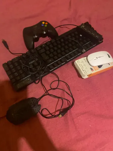 Vendo mobilador completo ou só peça e também controle gamepad