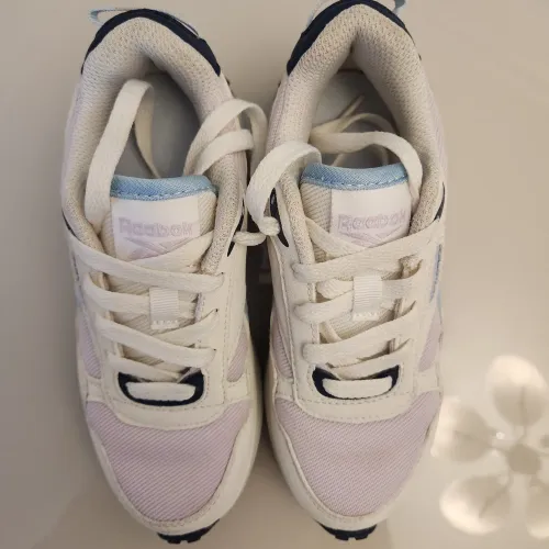 Tênis Reebok importado