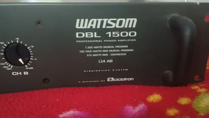 AMPLIFICADOR WATTSON DBL 1500 - SOM FORTE E DE QUALIDADE!