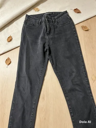 Calça jeans preta 36/38