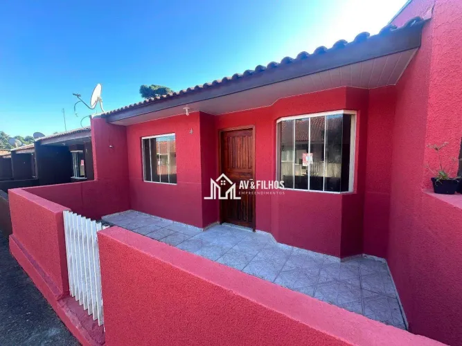 Casa à venda em condomínio São Tiago | Piraquara | 2 quartos | 49m²