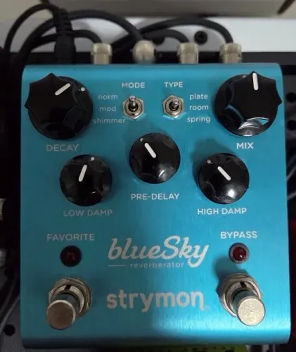 Pedal Strymon Bluesky Reverb