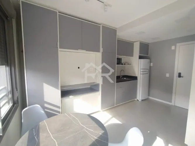 Apartamento 1 dormitório mobiliado para alugar no bairro Cidade Baixa em Porto Alegre.