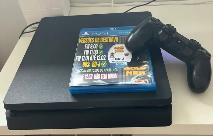 PS4 500GB Desbloqueado BD-J + Joystick