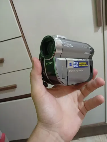 Gravadora Sony Handycam ? não liga, aparência impecável, acompanha cabo de energia