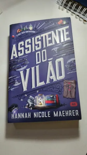 Livro Assistente do Vilão (Sucesso no TikTok)