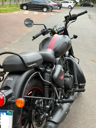 Classic 350 CC Dark Stealth 2025