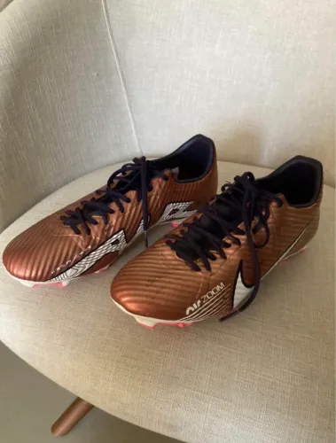  chuteira Nike air zoom N. 39 