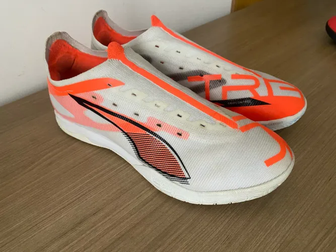 Chuteira Futsal Puma Ultra usada