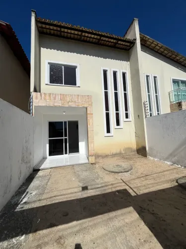 Alugo excelente duplex no Aquiraz.