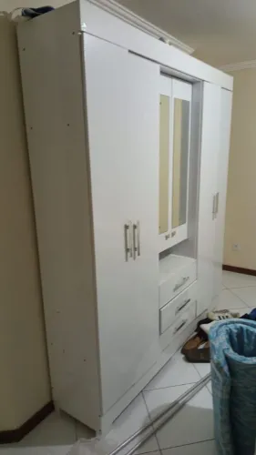Vendo Guarda roupa 
