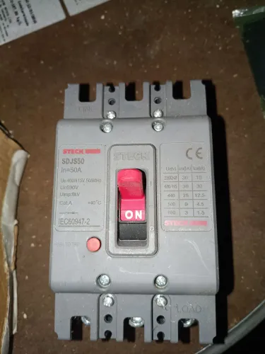 Disjuntor caixa moldada 50a