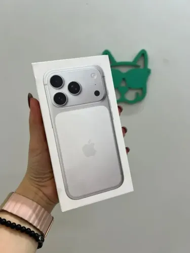 iPhone 17 *PRO* 6.3" 256GB Branco Lacrado - retire em loja física na Savassi