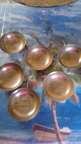 Conjunto de Taças com Banho de Prata - Elegantes e Bem Conservadas