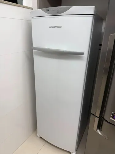 Freezer 276 Litros Vertical Flex Frost Free Branco Brastemp - BVR28PB