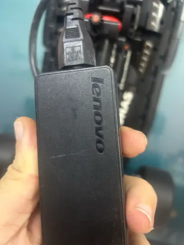 Fonte Original Lenovo Thinkpad - Usada