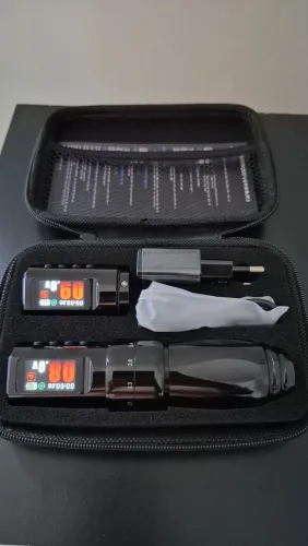 máquina de tattoo pen
