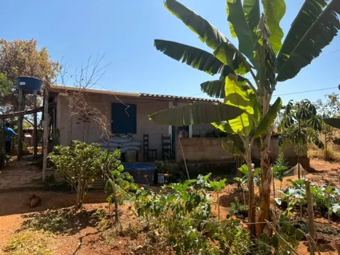 Aluga-se Sítio em Paraopeba/MG - 10.000 m² com casa pronta para morar