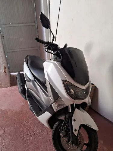 Vendo moto scooter NMax 2018/2019