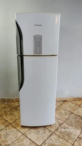 Geladeira Panasonic