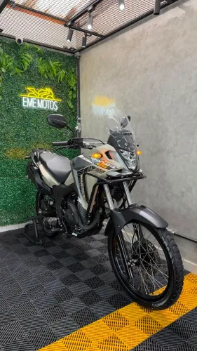 HONDA SAHARA 300 ADVENTURE ABS 2025