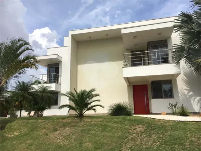 Condomínio com 2 quartos à venda em Jardim hubert - SP