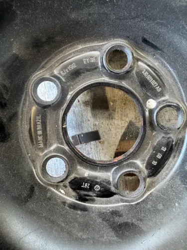 Rodas de ferro aro 15? - 60 reais 5x100mm