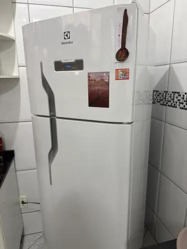 Geladeira Electrolux Frost Free 371L Função Drink Express Duplex Branca DFN41