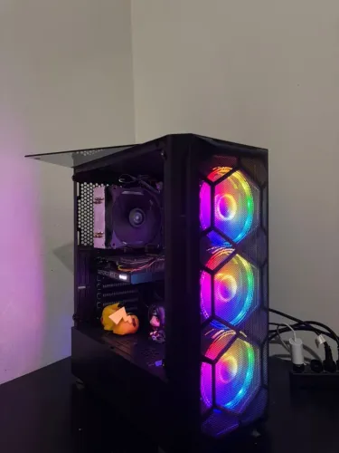 PC GAMER | I5 9° Gen | RTX 3050 8GB | 16GB RAM | Parcelo até 12x