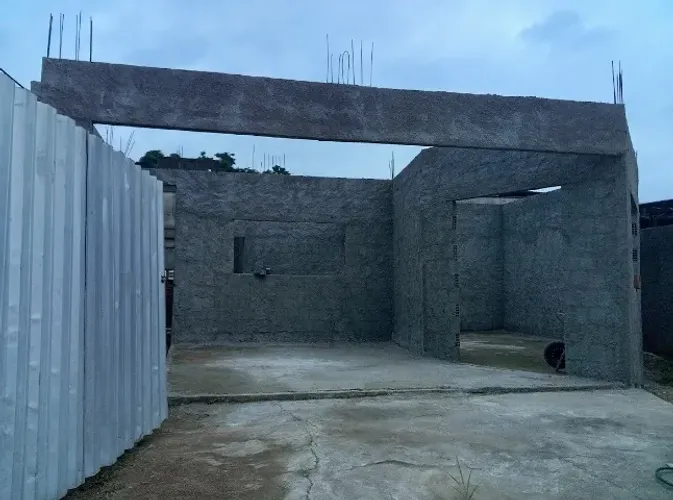 Casa em ponto de laje no bairro Eucalipto em Engenheiro Pedreira
