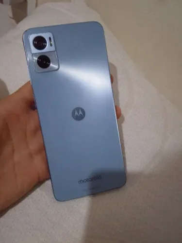 Moto e22