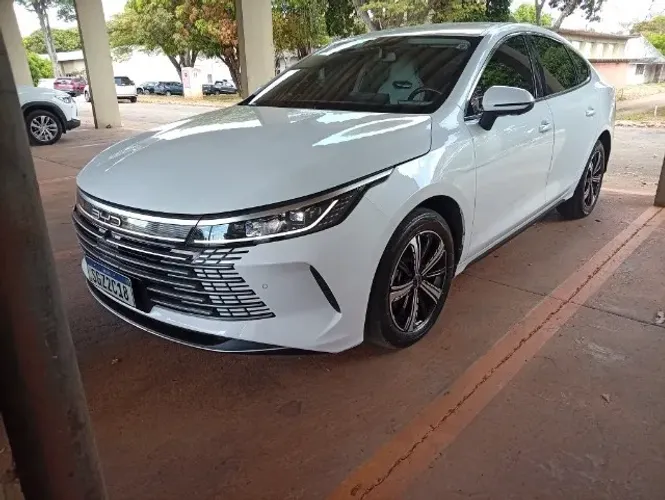 BYD King GS 1.5 16V Híbrido Aut. 2025