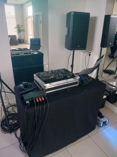 Ddj 400 + Caixa ativa de 15"