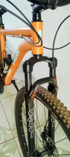Bicicleta Caloi Explorer pouco tempo de uso R$1500,00