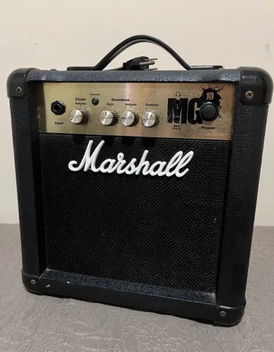 Amplificador Marshall MG10