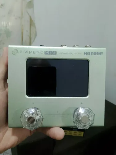 Pedaleira Hotone Ampero Mini