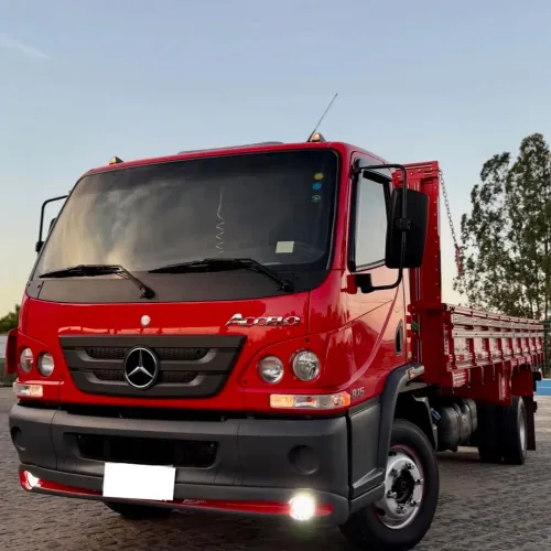 Mb accelo 815/carroceria /2021