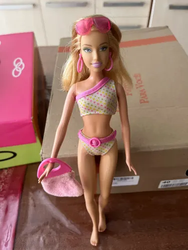 Barbie praia pezão