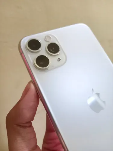 iPhone 11 Pro - 64gb