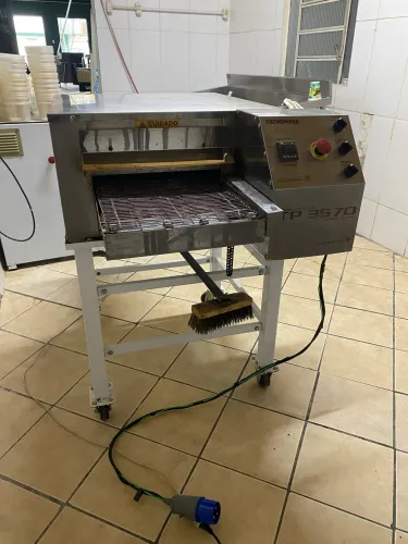 Forno esteira 