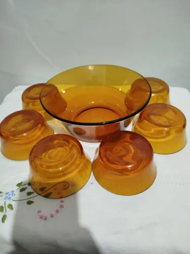 conjunto de sobremesa 7 peças cor âmbar duralex.