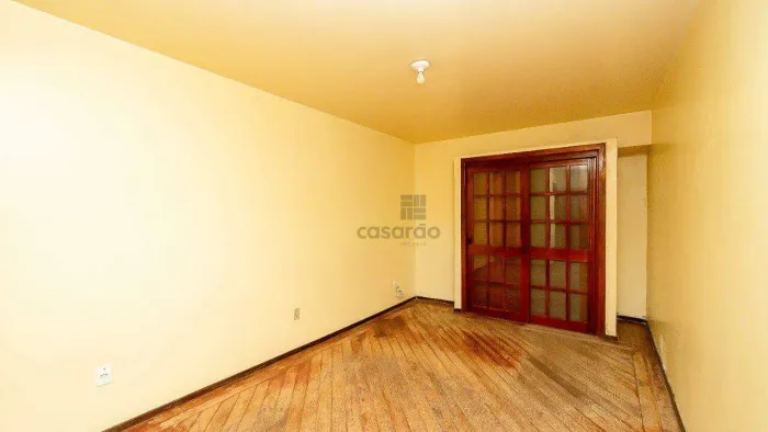 Casa Comercial com 5 Salas para Aluguel no Centro de Pelotas