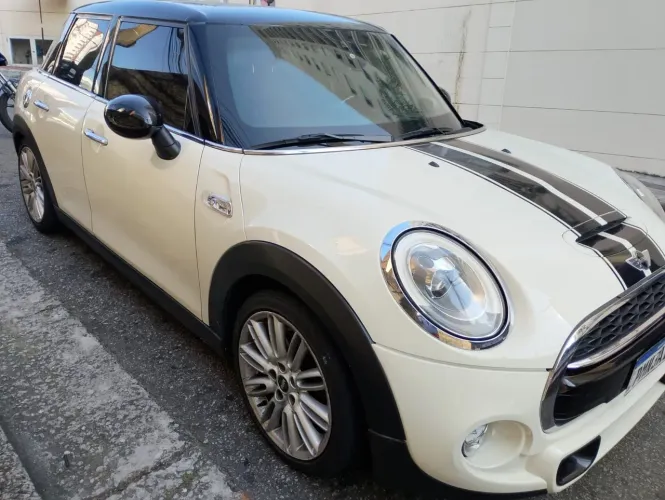 Mini Cooper S 2.0 Turbo 16V 5P Aut. 2016