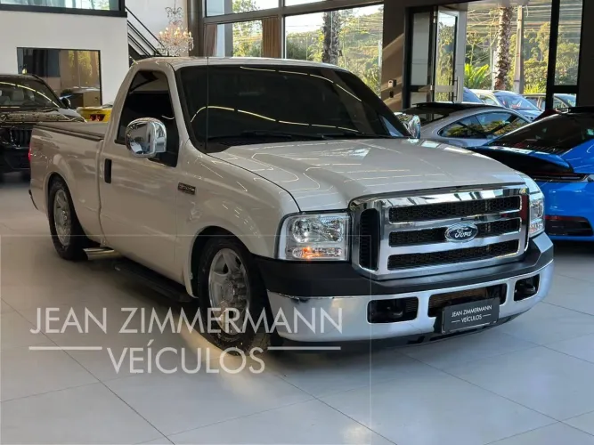 Ford F-250 XLT 4.2 180cv CD TB Diesel 2000