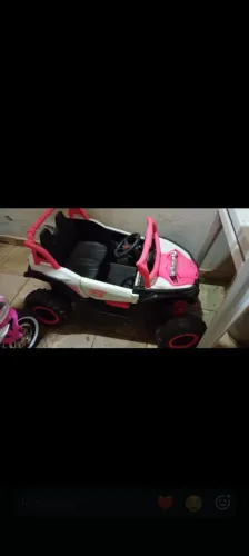 Carro elétrico de criança