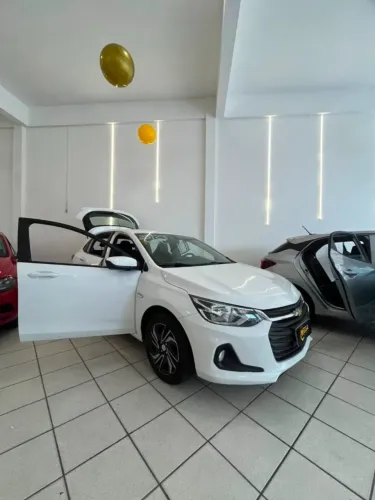 Chevrolet Onix Hatch LT 1.0 12V Flex Mec. 4P 2024