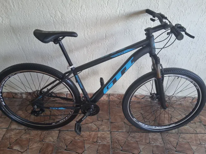 Bicicleta aro 29 quadro 17 com nota fiscal não troco em nada 98564.9666 baixei p vender