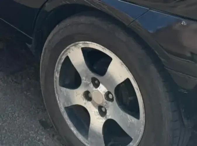 Rodas com pneu 185/65 R15